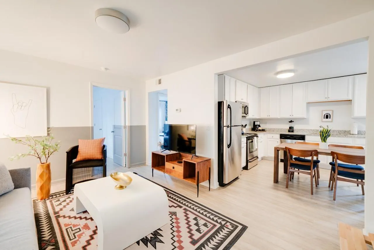 Abode Nashville - Marathon Village Near Downtown 0*,  USA